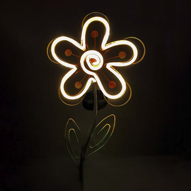 Flora guld - en solcellelampe med LED-bånd i varm hvid fra eZsolar GL1053EZ